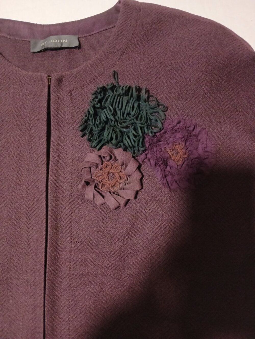 St. John Short Sleeve Wool Jacket XL - Plum